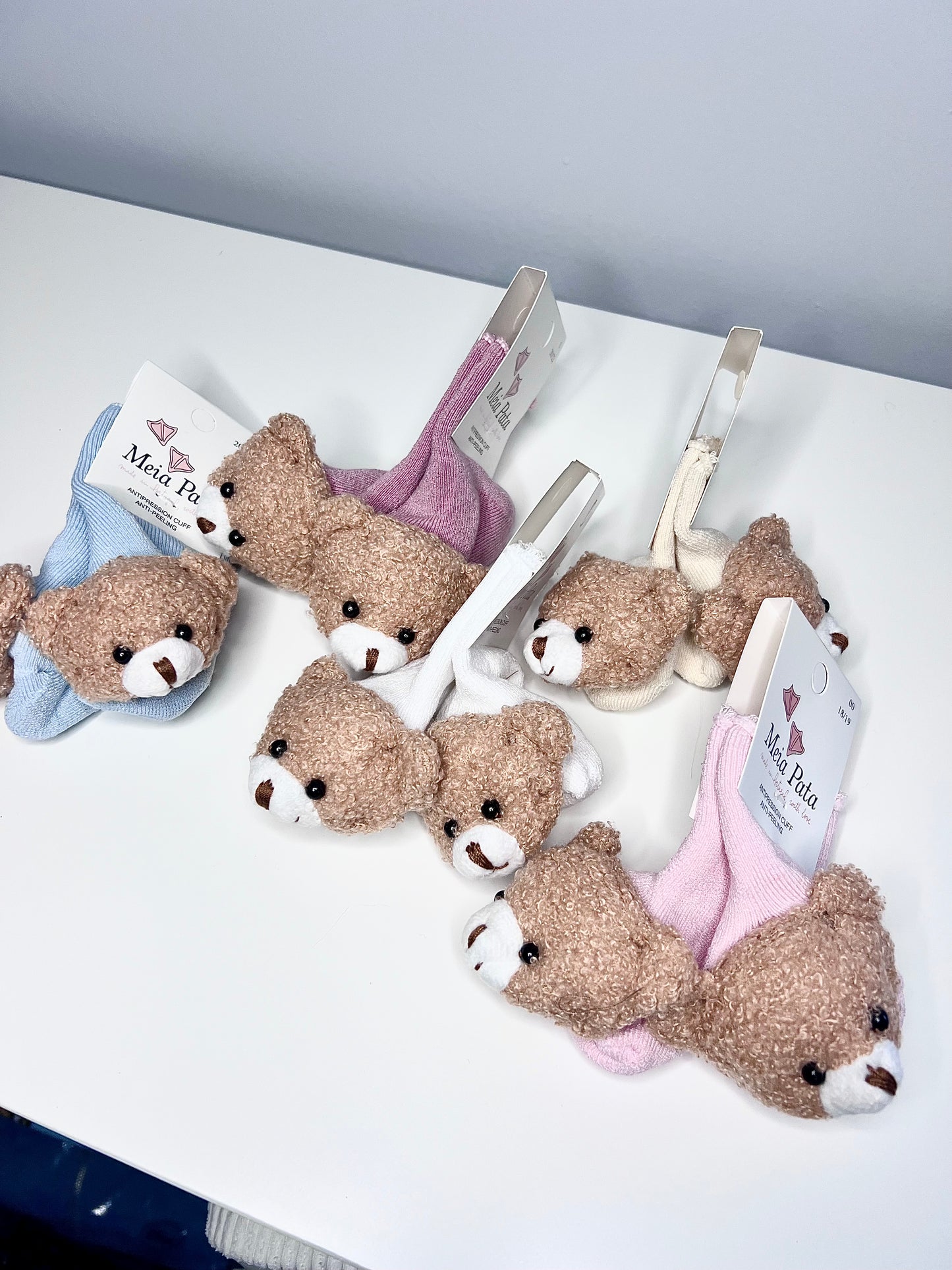 Meia Pata Teddy Sock Booties White