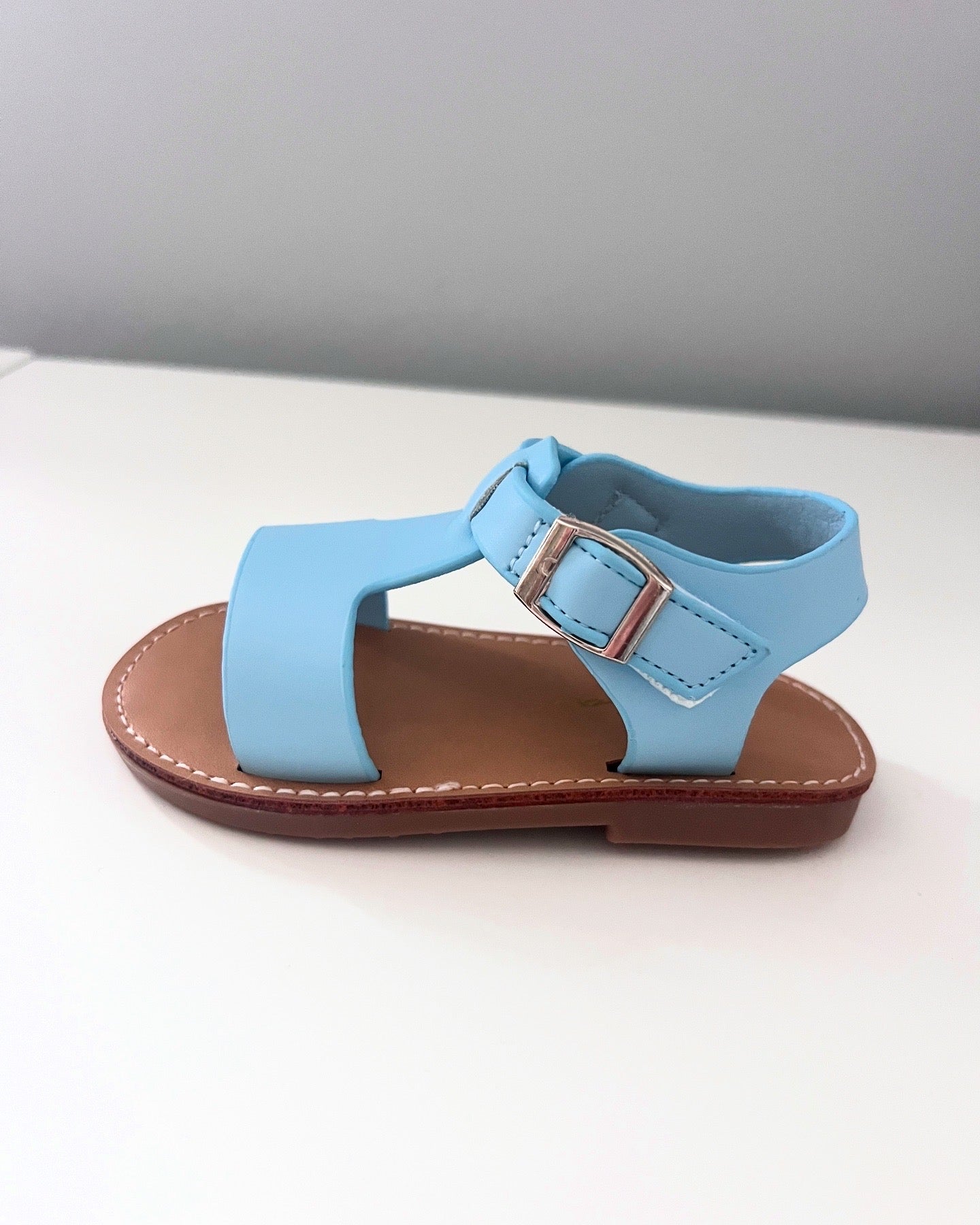 Sandals Velcro Buckle
