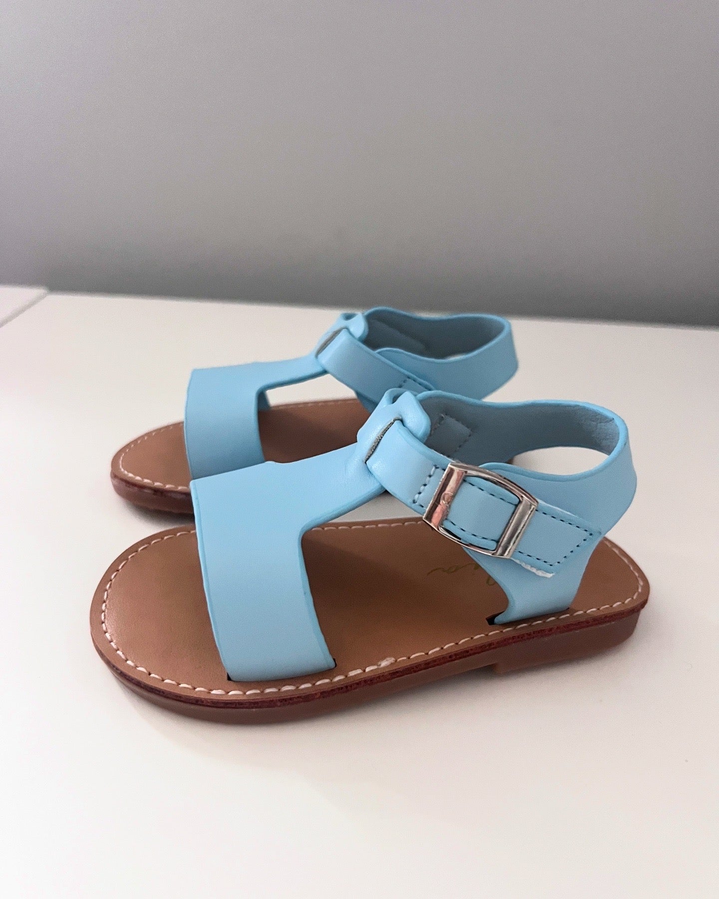 Sandals Velcro Buckle