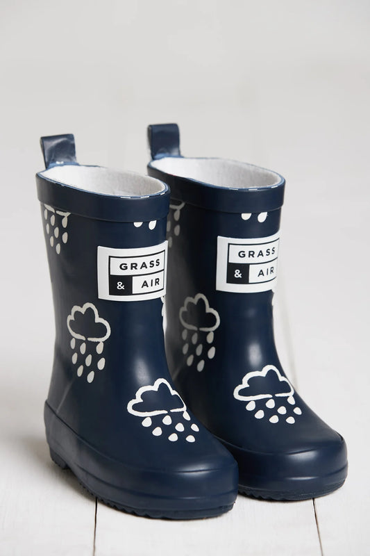 Navy Colour-Revealing Wellies