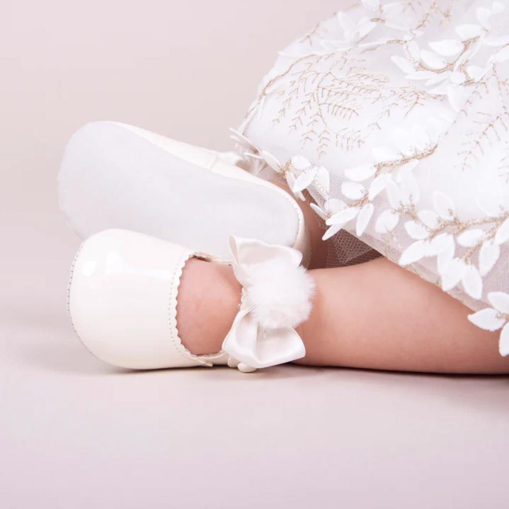 Pom Pom Shoe Ivory