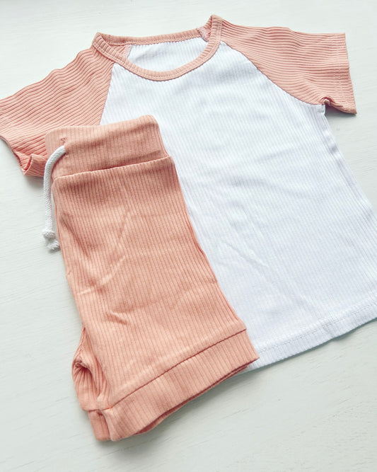 Ribbed T-shirt & Shorts Set Pink